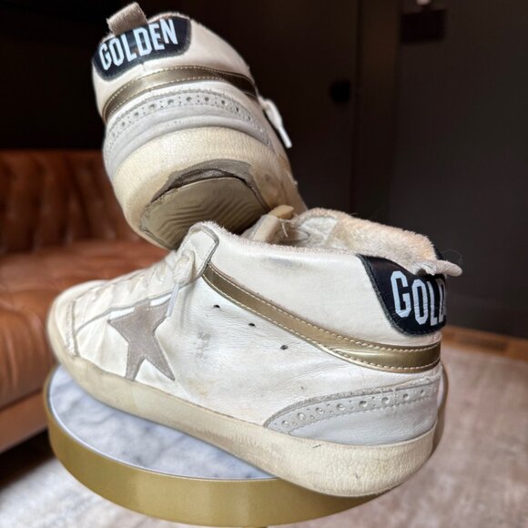 AUTHENTIC *GOLDEN GOOSE* Creme, Black, Gold Mid-Star * Size 10 - Picture 3 of 6